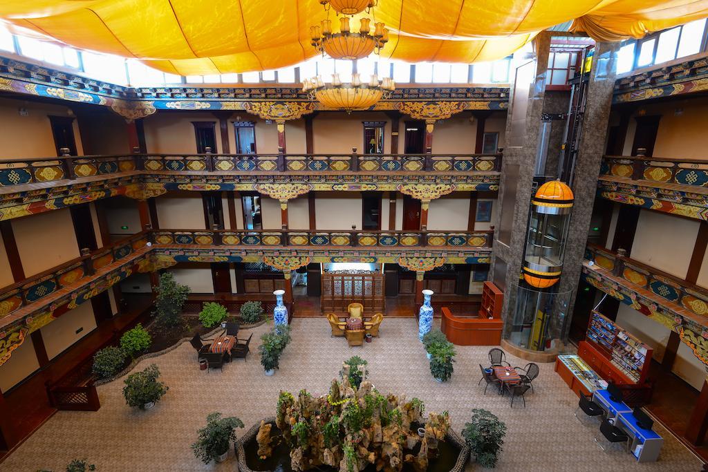 شانغريلا Lanting Yipin Hotel المظهر الخارجي الصورة