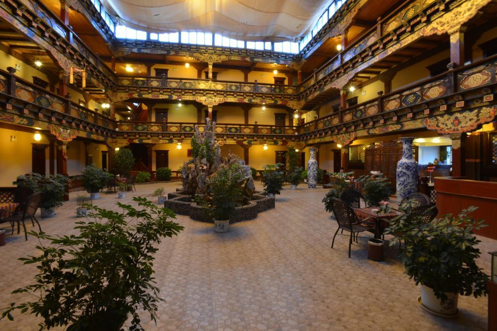 شانغريلا Lanting Yipin Hotel المظهر الخارجي الصورة