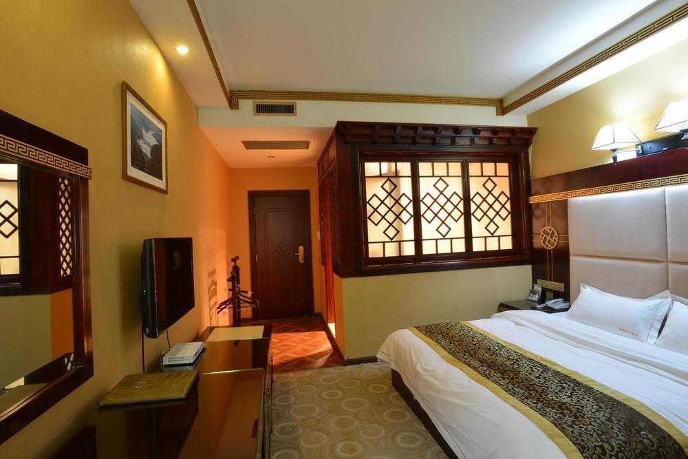 شانغريلا Lanting Yipin Hotel المظهر الخارجي الصورة